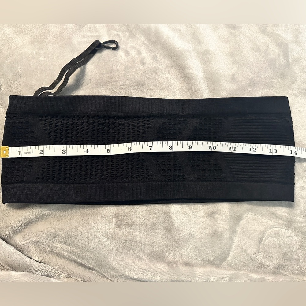 Running Belt, Concealed Waist Bag, Knit Breathable fabric, Fanny‎ pack - Picture 8 of 9